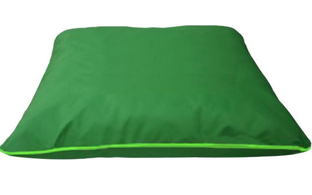 Benetton Yeşili Bieli Yer Minderi 70*70